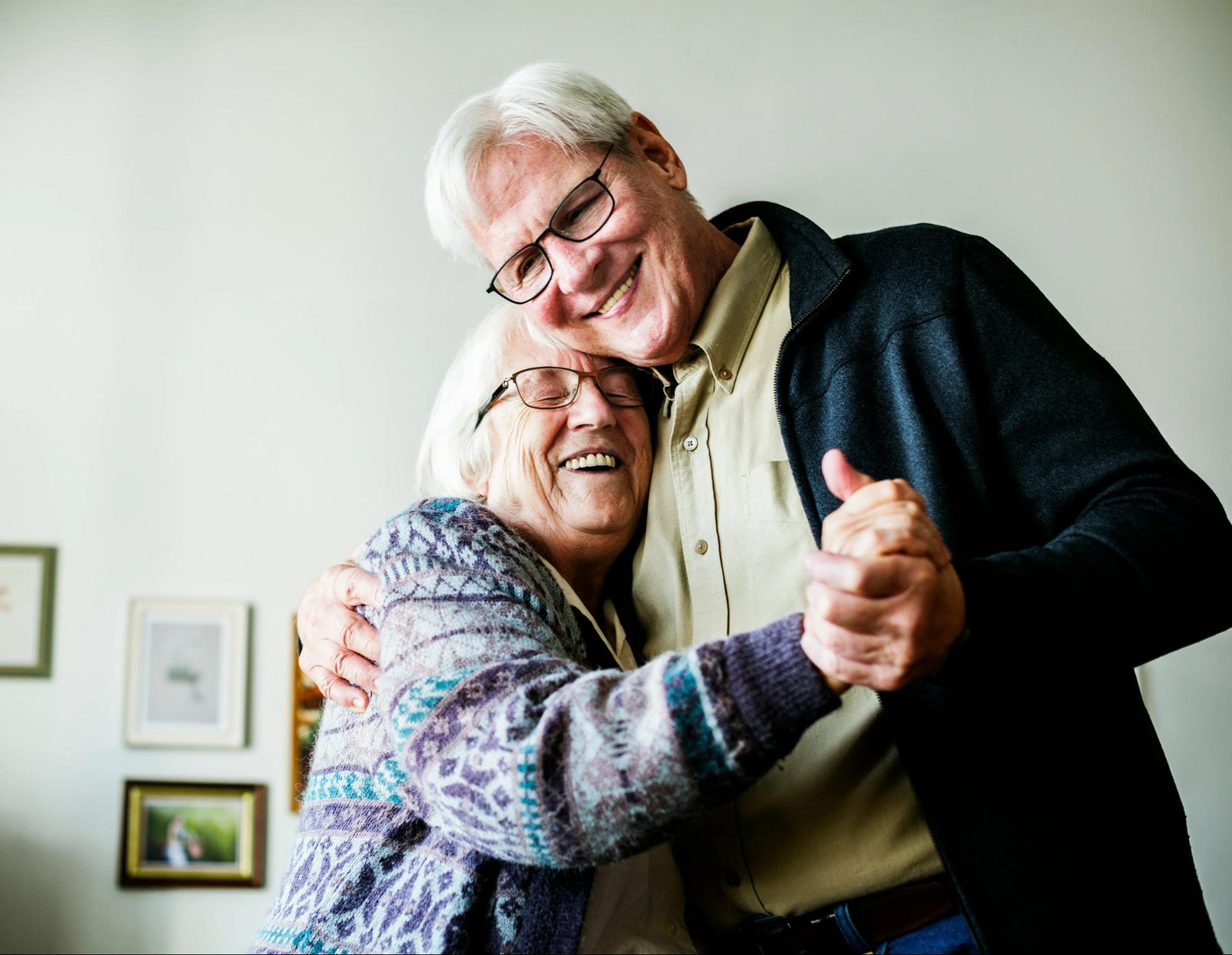 ¿Cuál es la mejor radio para personas con demencia, adultos mayores y ancianos?