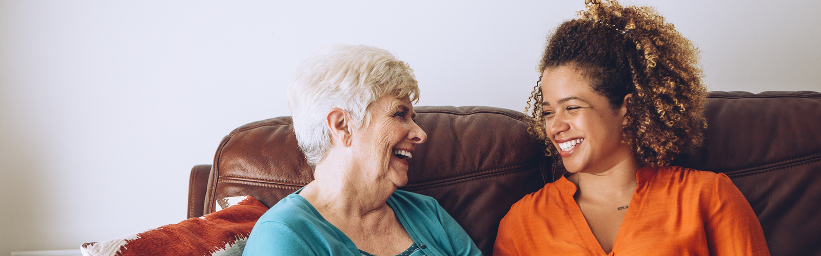 Worauf Pflegekräfte bei der Wahl eines Pflegeheims für Demenzkranke oder einer Pflegeeinheit für Gedächtnisverlust achten sollten