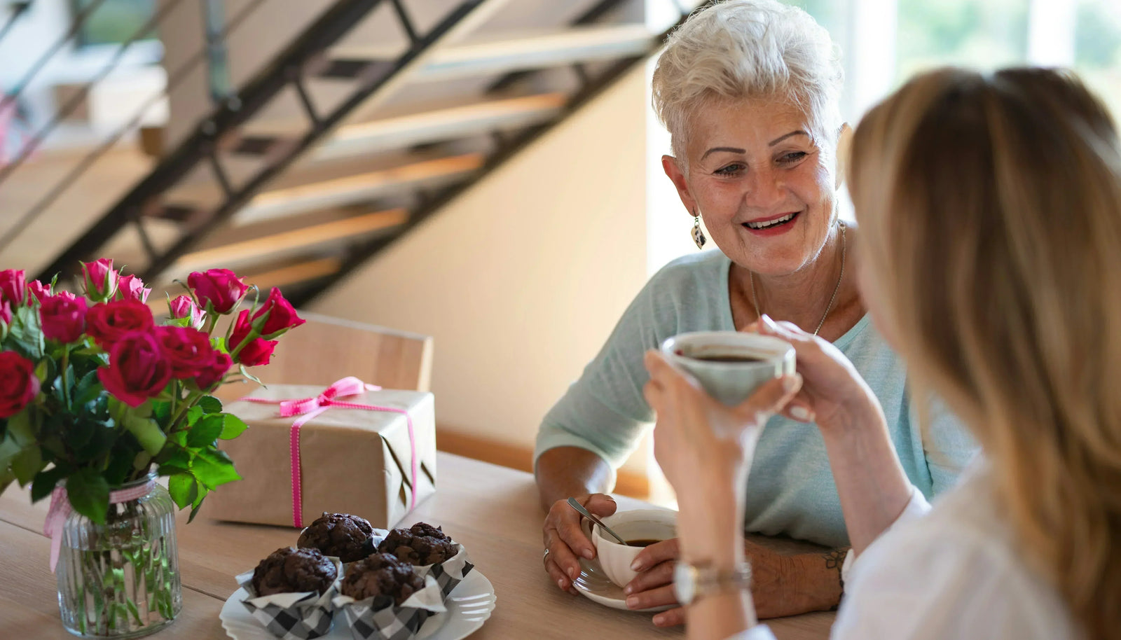 13 Thoughtful Gift Ideas for Moms & Grandmas with Dementia