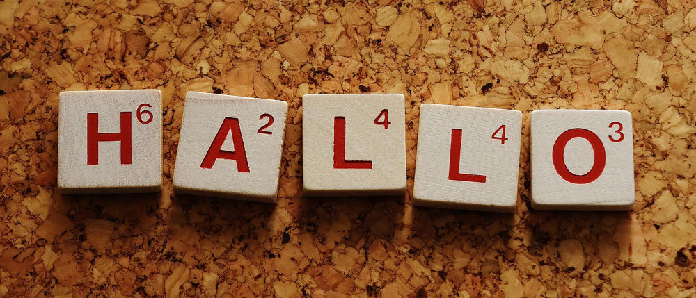 ¡Hola! ¡Hola! ¡Bonjour!