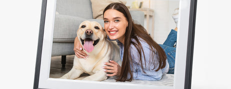 An up-close image of Relish's digital photo frame for the elderly