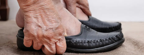 How To Find The Best Shoes For People With Dementia