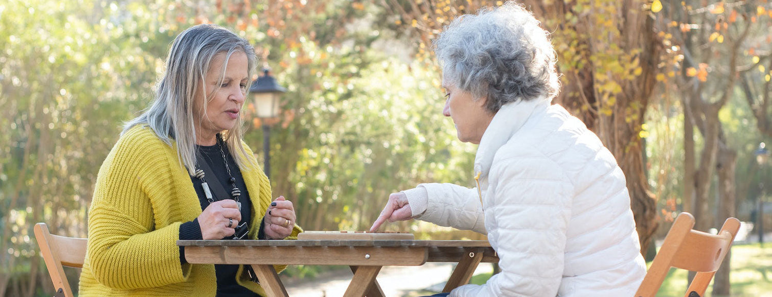 12 Best Memory Games for Seniors & People with Dementia